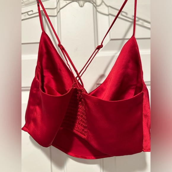 Silk red crop top - Picture 3 of 5